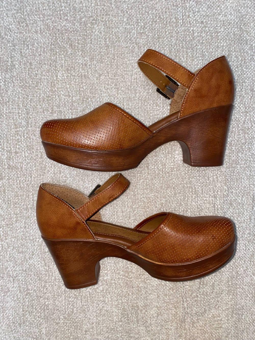 b.o.c. by Born Women's Gia Mary Jane Platform Clogs – Tan Brown Size 8 - Picture 6 of 12